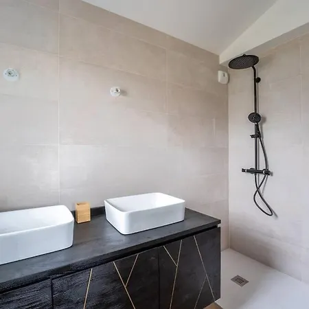 - Maison Des Tucs Dous Brocs Nyaraló